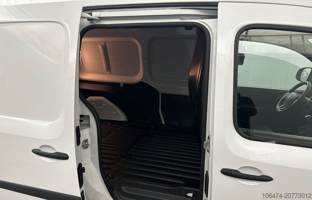 Slēgtais furgons RENAULT Kangoo Rapid Maxi Extra # erst 6 tkm # Navi #AHK