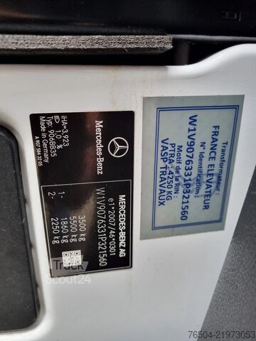 Platforma de ridicare Mercedes-Benz Sprinter 316 CDI/ Hoogwerker/ Platform 12.5m/ 8...