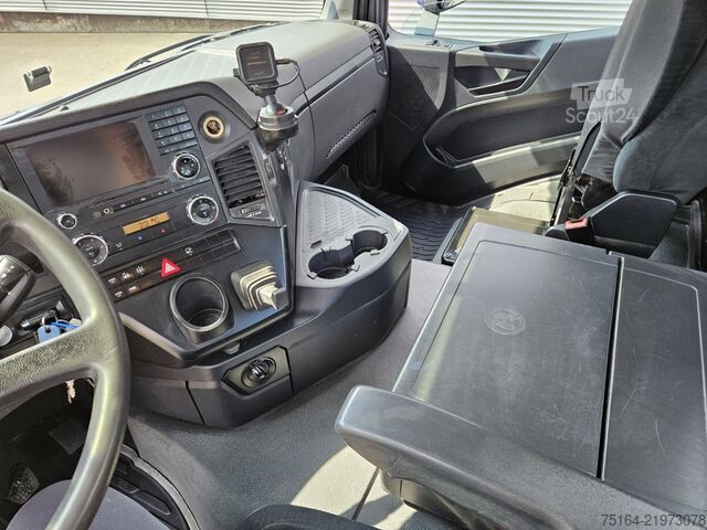 Kipper LKW Mercedes-Benz Arocs 3251 LK 8x4 Bordmatik