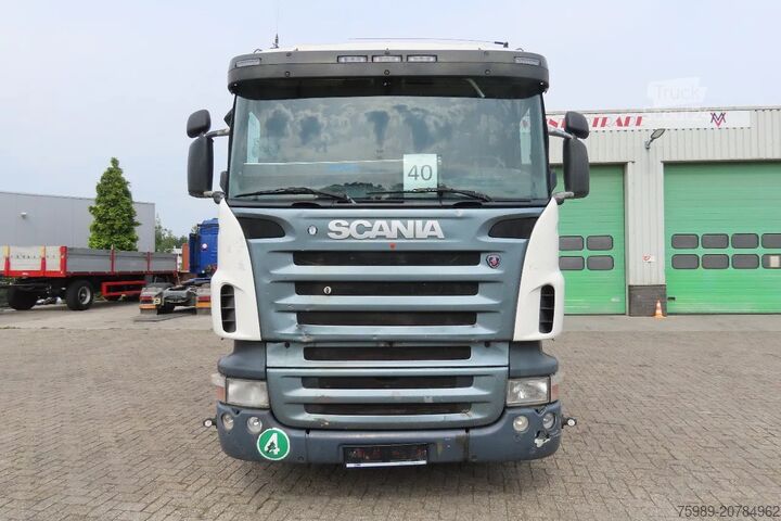 Standard-SZM Scania R420 2 tanks,   2 beds,  manual gearbox