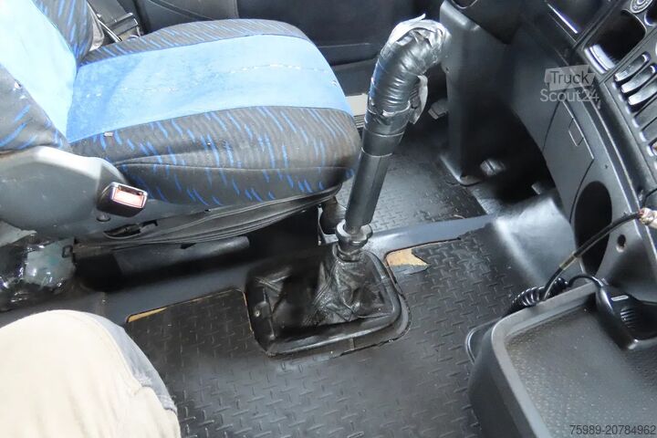 Standard-SZM Scania R420 2 tanks,   2 beds,  manual gearbox