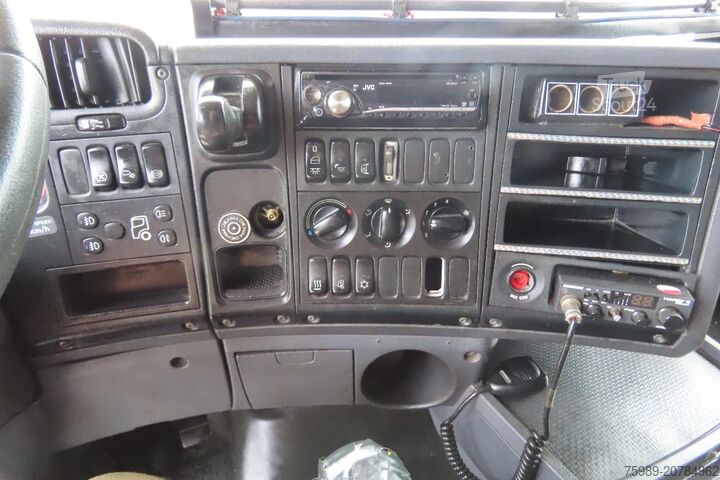 Standard-SZM Scania R420 2 tanks, 2 beds, manual gearbox