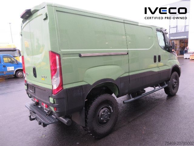 Ploščati dostavnik IVECO 55S18HA8 V WX H1 - Allrad
