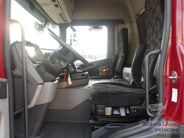 Škatlasti tovornjak Scania G 360 B6x2*4NB