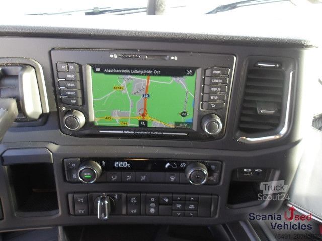 Škatlasti tovornjak Scania G 360 B6x2*4NB