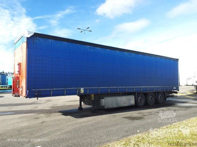 Otevřený návěs s plachtou Schmitz Cargobull Semitrailer Curtainsider Standard Hayon