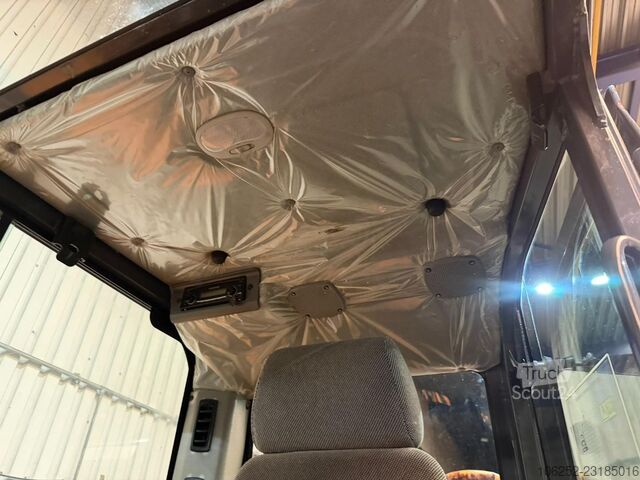  DOOSAN DX 62 R-3 6.2T - *FULL HYDR - *CENTRAL GREASING...