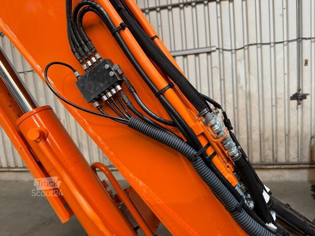  DOOSAN DX 62 R-3 6.2T - *FULL HYDR - *CENTRAL GREASING...