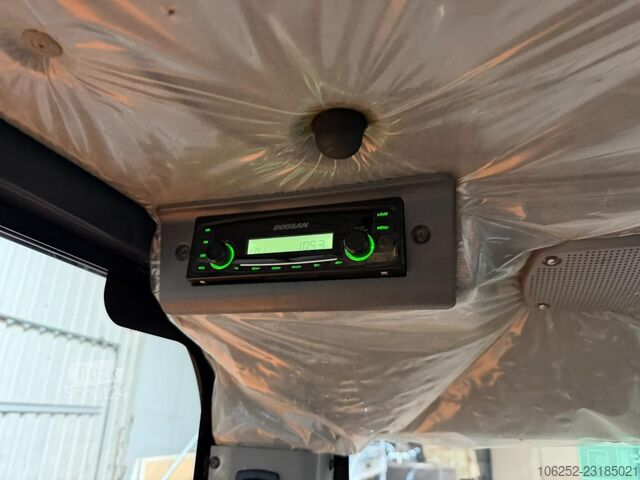  DOOSAN DX 62 R-3 6.2T - *FULL HYDR - *CENTRAL GREASING...