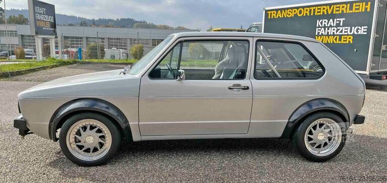 فان VW Golf GTI