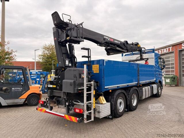 Camión de plataforma VOLVO FH 420 Pritsche Heckkran Hiab 235DLS-3 Funk