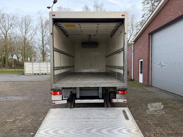 Kyld/fryst transport Volvo FL 240 / Thermoking MD-200 / Dhollandia / Autom...