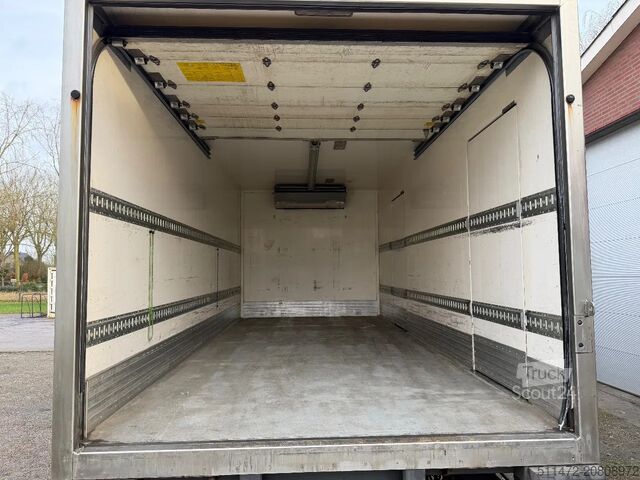 Kyld/fryst transport Volvo FL 240 / Thermoking MD-200 / Dhollandia / Autom...