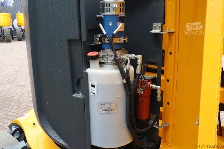 Piattaforma di lavoro telescopica articolata Haulotte HA12CJ+ Guarantee! Electric, 12 m Working Height,