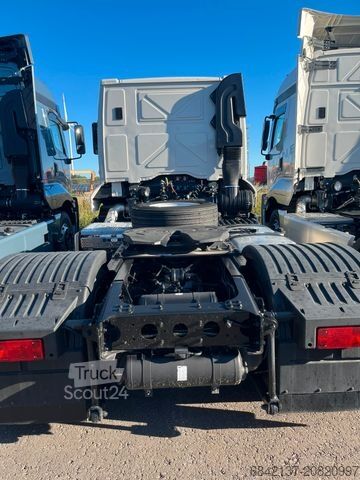 Tractora standard FORD FORD F_LINE NEU 1845 T  - Hagelschaden