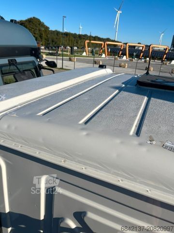 Tractora standard FORD FORD F_LINE NEU 1845 T  - Hagelschaden