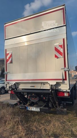 Sklápěcí vůz FORD 2642T 6X2 mit Kofferaufbau