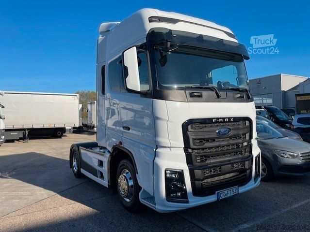 Tractora standard FORD F-MAX 500 Standort Hamburg