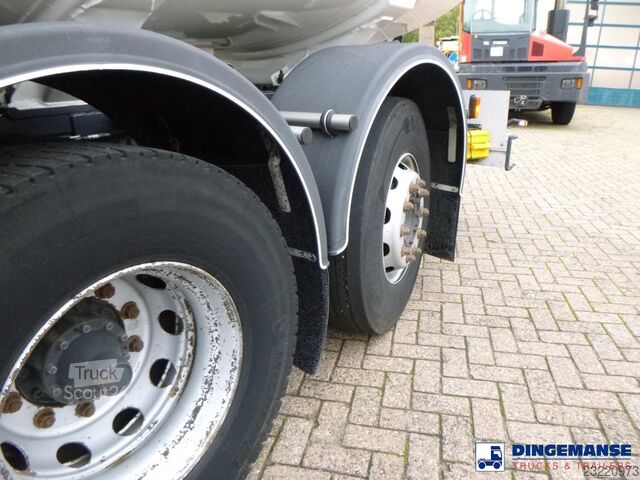 Scania P320 6x2 fuel tank 18.5 m3 / 5 comp Scania P320 6x2 fuel tank 18.5 m3 / 5 comp