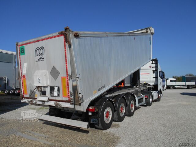 Tiptrailersemi-trailer Menci S-WAY 510 + VASCA MENCI 46 mc