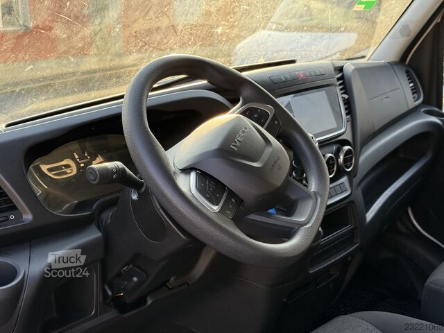 Dostavno vozilo s kesonom Iveco Daily 35-160