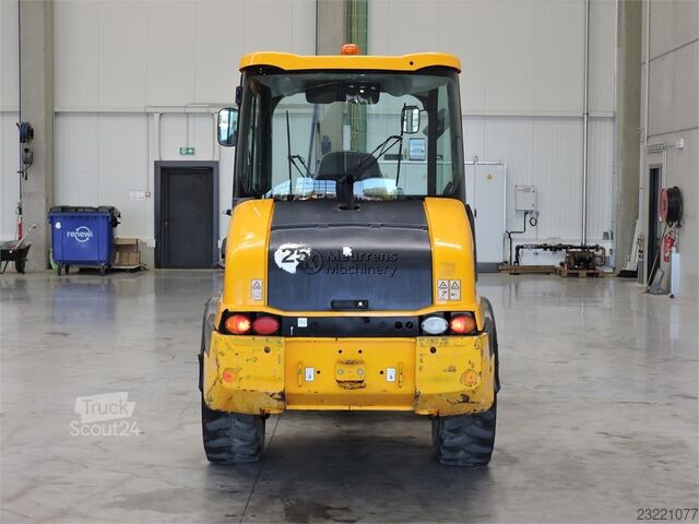 JCB 406 + gafler JCB 406 + Fork