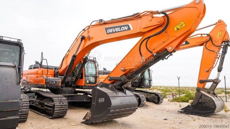 Paletli ekskavatör Develon DX360LCA-7M