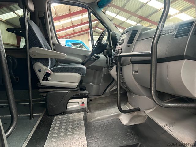 Minibús VOLKSWAGEN Crafter 2.5 TDi Maxi 9Sitze + Lift ENGINE BROKEN