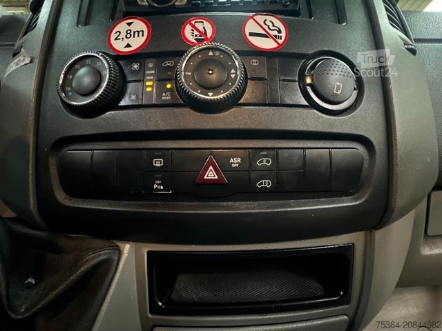 Minibús VOLKSWAGEN Crafter 2.5 TDi Maxi 9Sitze + Lift ENGINE BROKEN