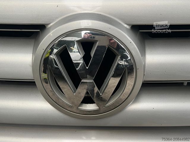 Minibús VOLKSWAGEN Crafter 2.5 TDi Maxi 9Sitze + Lift ENGINE BROKEN