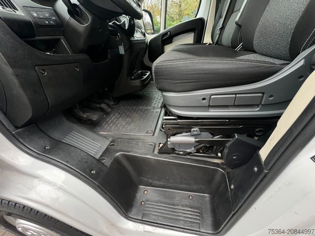 Minibus FIAT Ducato 3.0 Natural Power/CNG/Benzin 9 Sitze Pdc