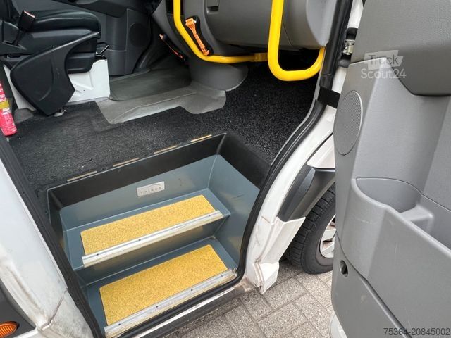 Minibús VOLKSWAGEN Crafter 2.0 Tdi 80 kw L2H2 9Sitze Klima Tempomat
