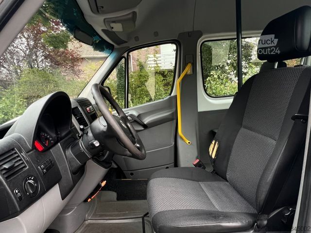 Minibús VOLKSWAGEN Crafter 2.0 Tdi 80 kw L2H2 9Sitze Klima Tempomat