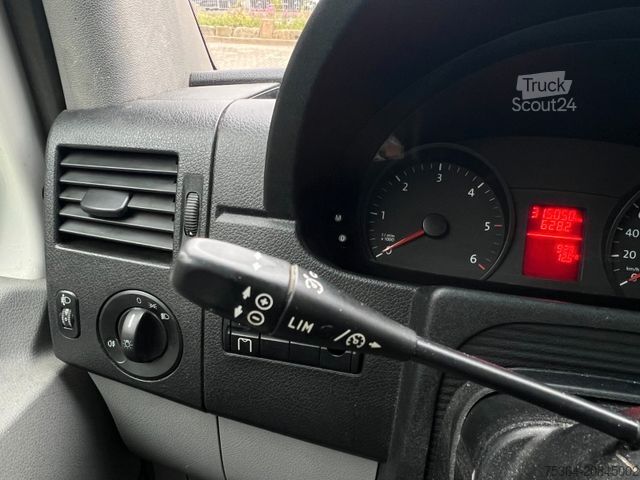 Minibús VOLKSWAGEN Crafter 2.0 Tdi 80 kw L2H2 9Sitze Klima Tempomat