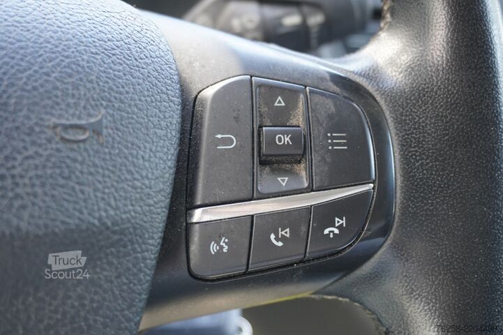 Skåpbil Ford Transit 2.0 TDCI L3H2 EURO 6 - Airco - Cruise -...