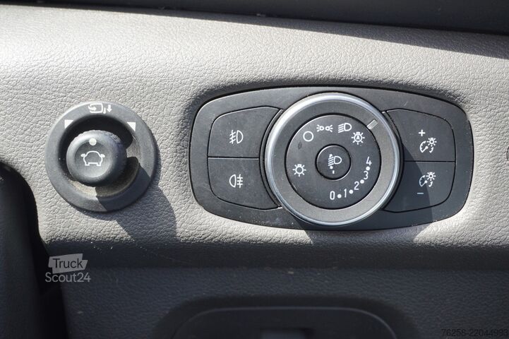Skåpbil Ford Transit 2.0 TDCI L3H2 EURO 6 - Airco - Cruise -...
