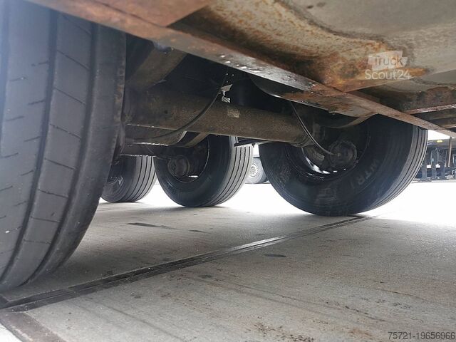 Prevoz v hladilniku/zamrznjenem stanju SCHMITZ SKO 24 EURO MEATRAIL