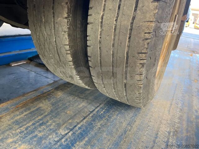 Van Vliet Automotive B.V. Van Vliet Automotive B.V. Van Vliet Automotive B.V.