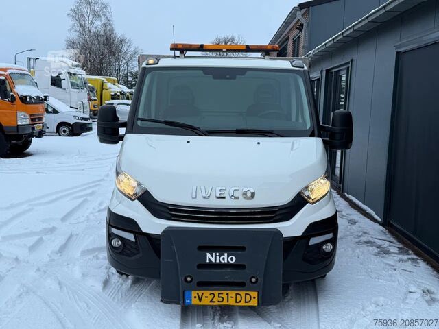 Tovornjak s ploščadjo in žerjavom Iveco Daily 40C18 3.0 PICK-UP Amco Veba 602T KRAAN Eu...