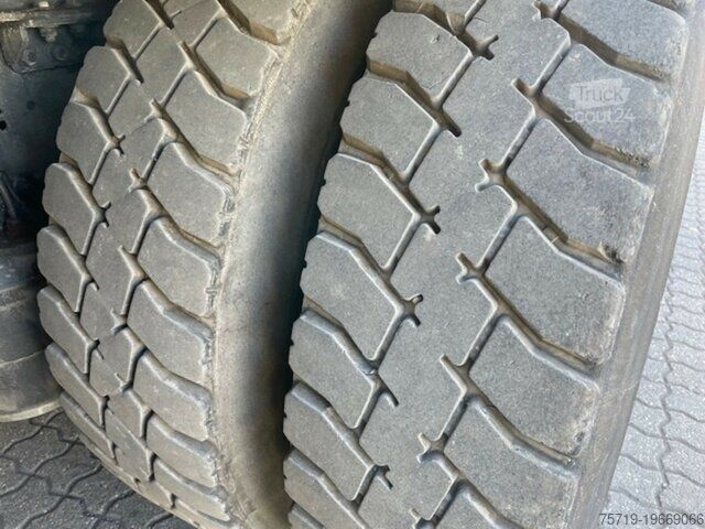 Camión de la basura Mercedes-Benz 2633 Econic 6x2 EEV Haller X1