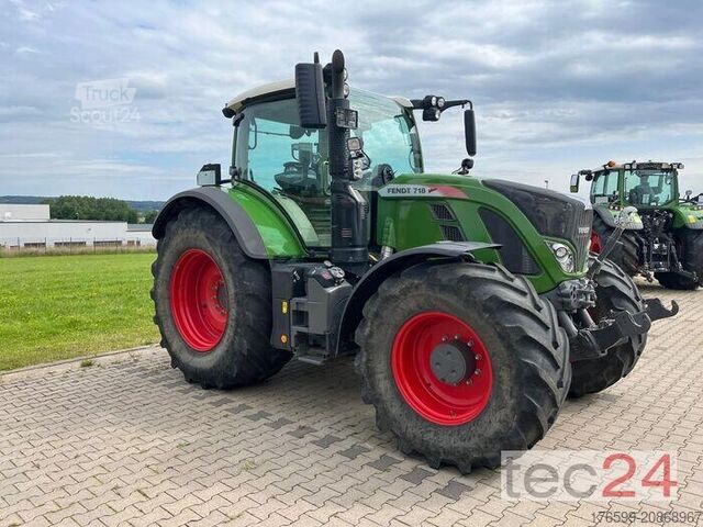 Traktor Fendt 718 VARIO S4