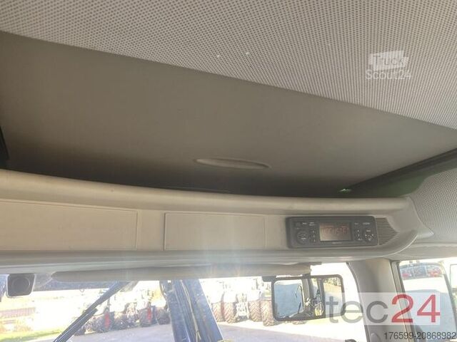 Traktor John Deere 6620