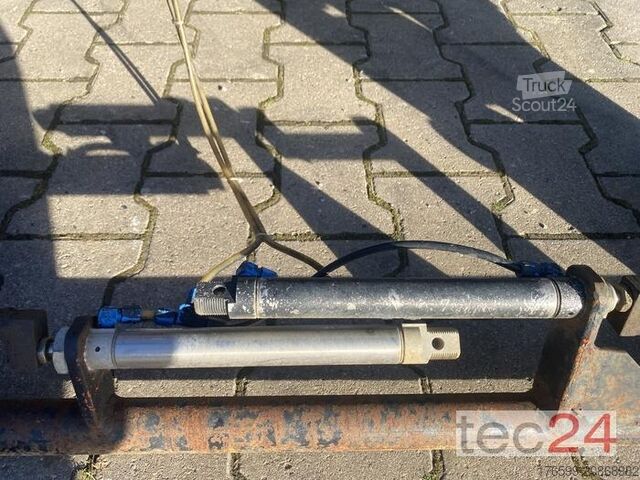 Traktor John Deere 6620