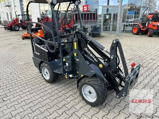 Hofschlepper Schäffer 1622 HOFLADER