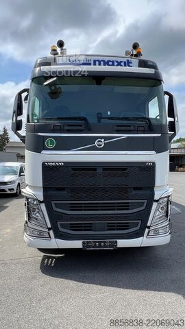 Standardni tegljač VOLVO FH