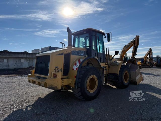 Kolesni nakladalnik CATERPILLAR 962 H