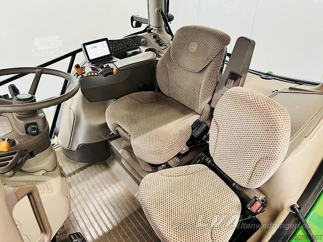 Tractor John Deere 6210R DirectDrive