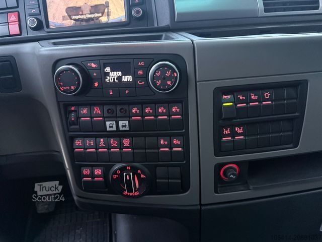 Camião florestal MAN TGX 26.510/PALFINGER M12Z