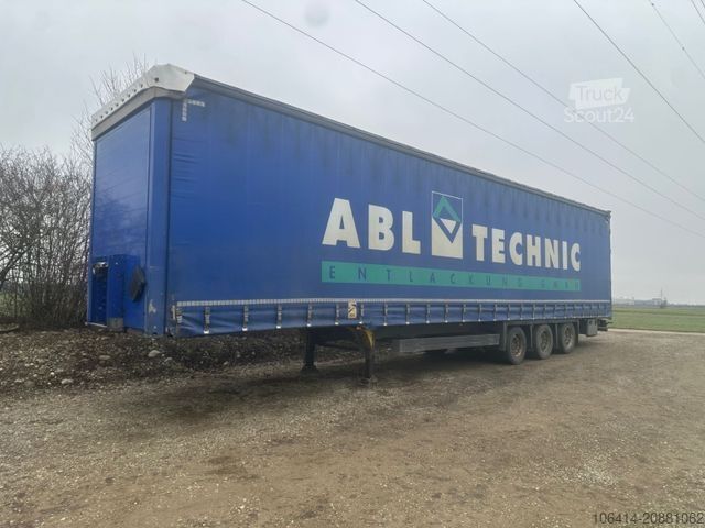 Odprta polprikolica s ponjavo SCHMITZ CARGOBULL Plane