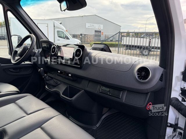 Vrachtwagen met bakwagen MERCEDES-BENZ Sprinter 517 5,5t TRANKOFFER 2,40mH LBW RFK TEMP